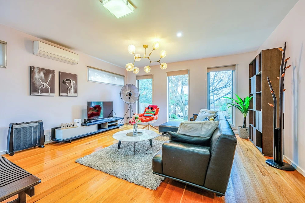 Melbourne Luxury Villa at Doncaster
