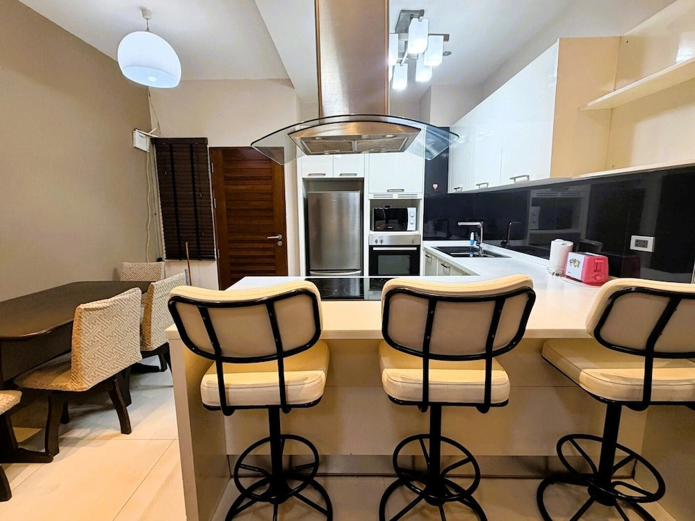 Spacious 1-bedroom Condo With Large Balcony at Baan Suan Lalana