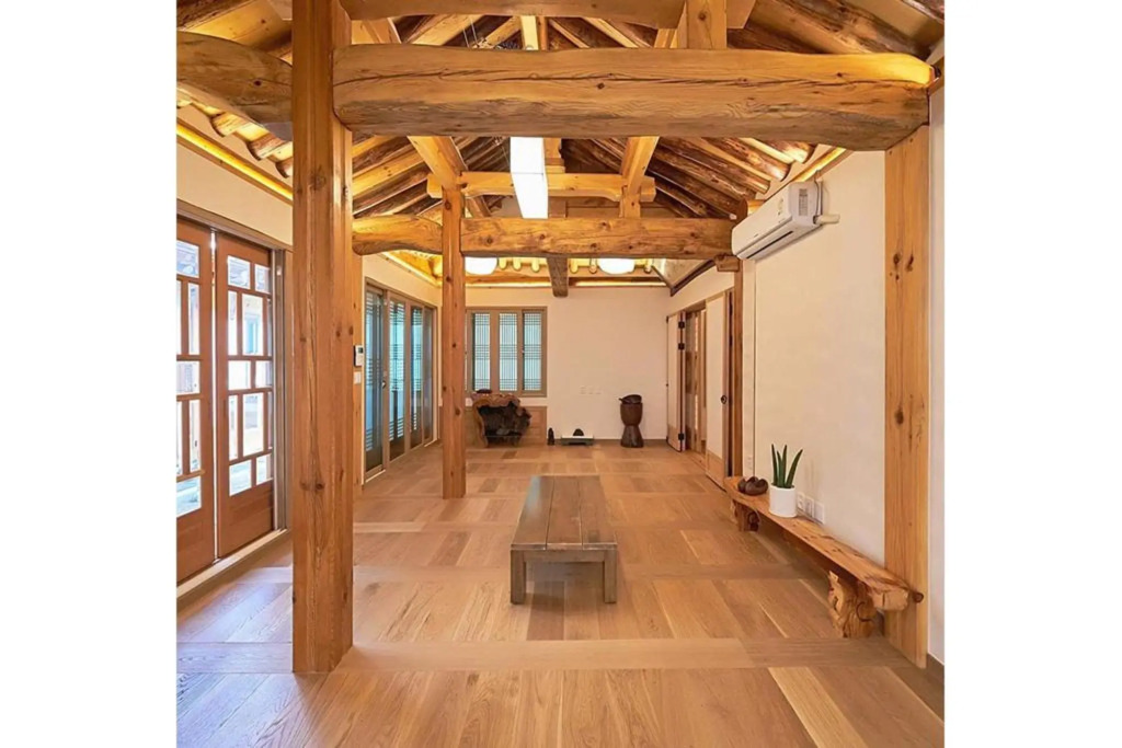 Bukchon Hakminjae Hanok Stay