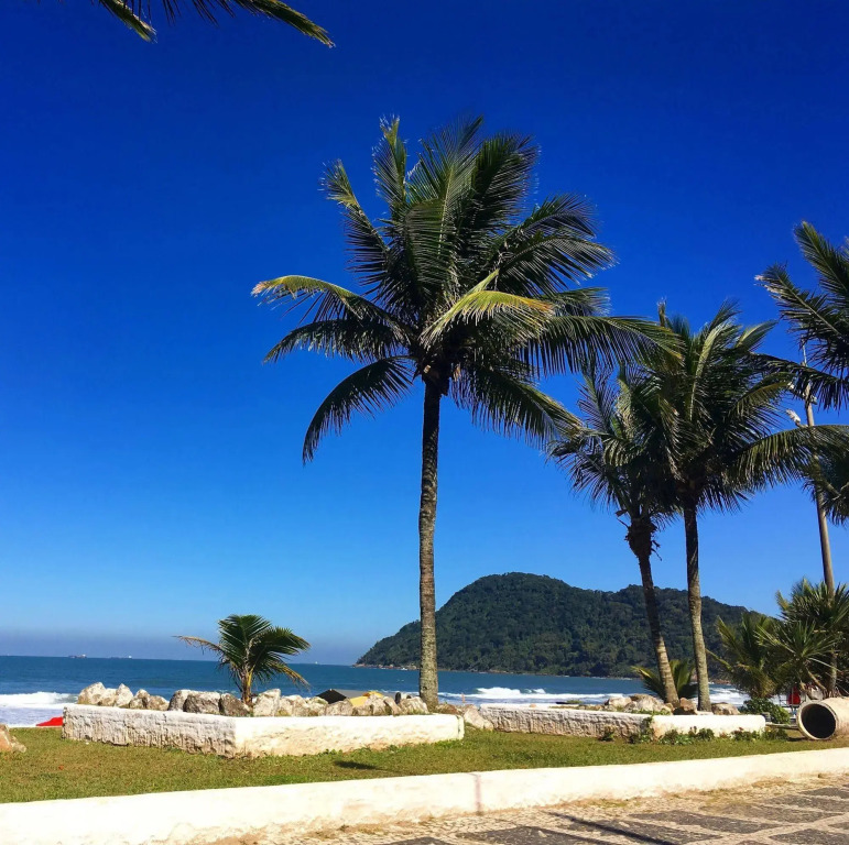 Canto das Laranjeiras Tombo