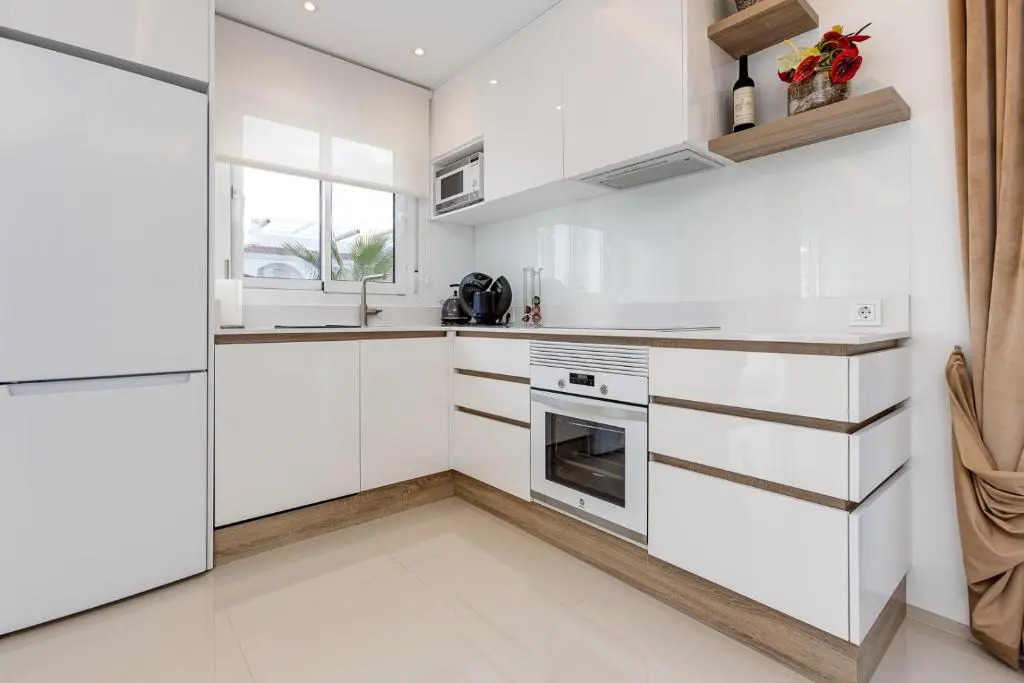 Fortuna 37 - Luxury Apartment with AC and Pool