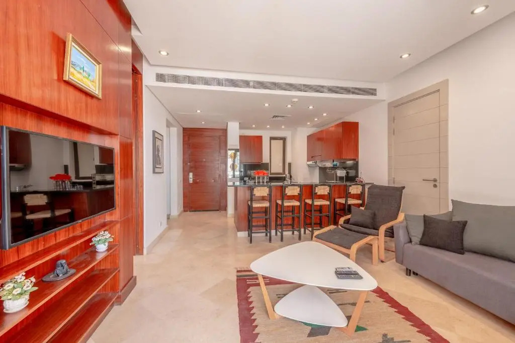 Classy 1-Bedroom Apartment in Ancient Sands with Pool View