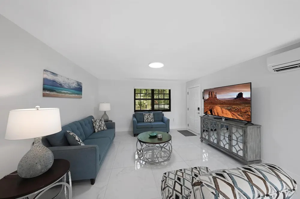 Dania Beach Unit 1 in Dania Beach