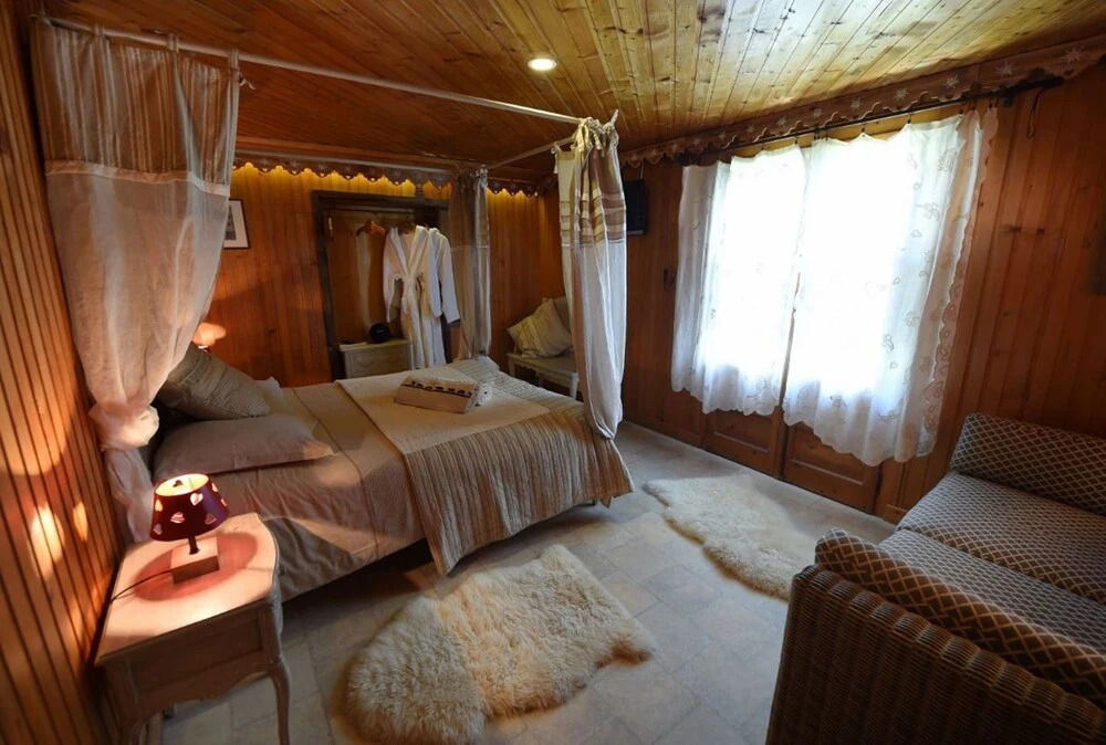 Apartment With 2 Rooms in Montriond, With Wonderful Mountain View, Fur