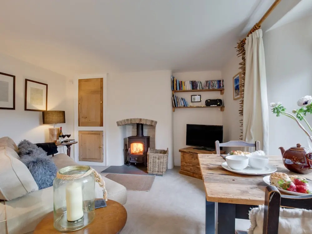 Lovely Holiday Home in Saint Agnes With Garden