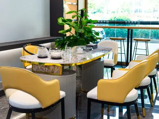LC Hotel