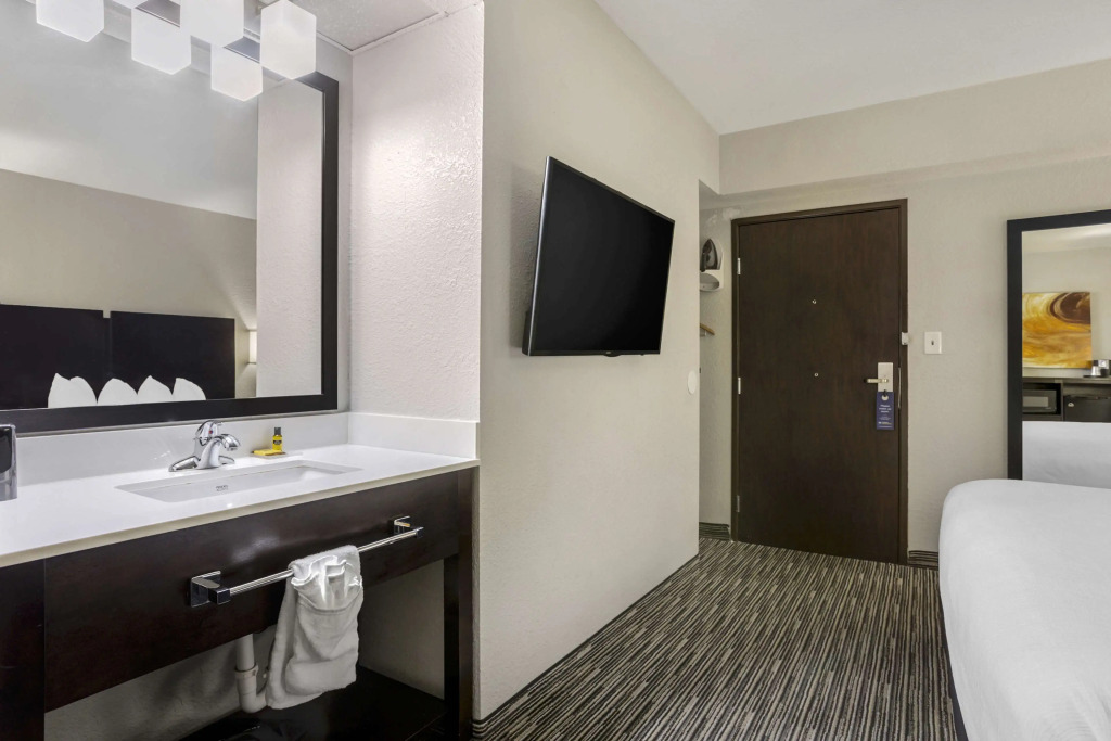 Best Western Plus- Jonesboro