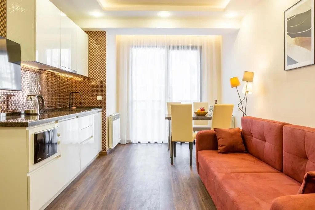 COMFY Family Suite, 4 seasons F1, New Gudauri