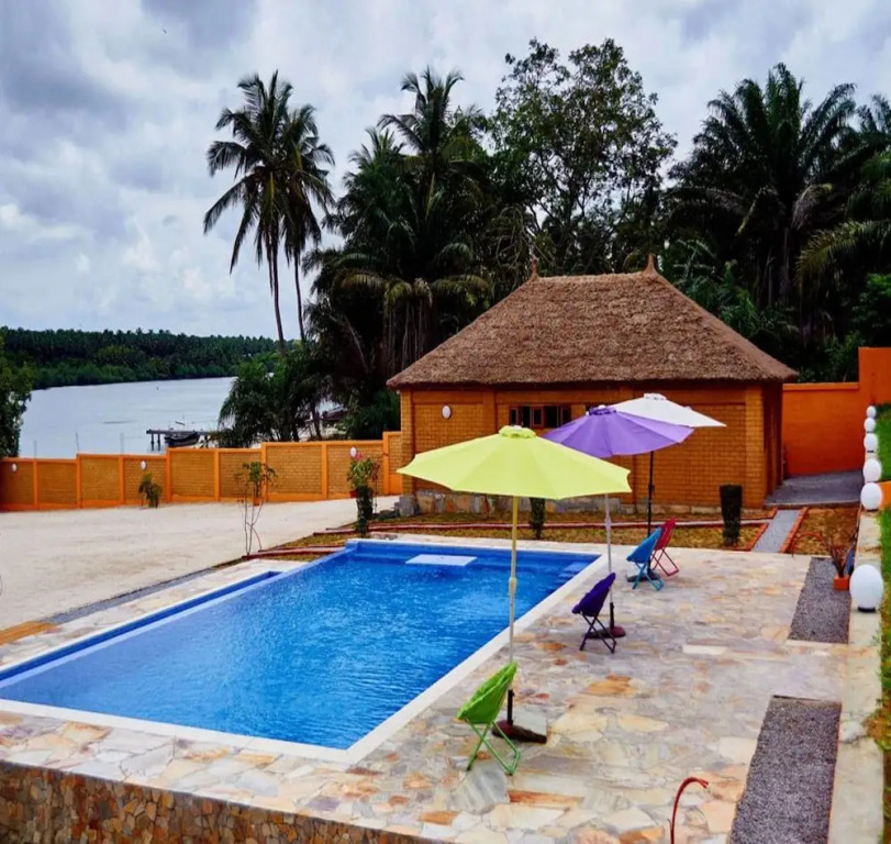 Romano Lodge