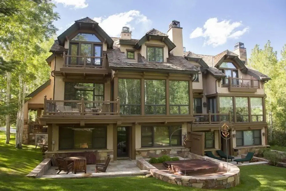 Snowmass 4 Bedroom Townhome With Ski-In, Ski-Out Access At Two Creeks