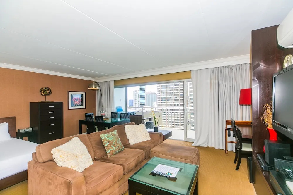 Spacious One Bedroom Harbor View Condos at Ilikai Marina With Private Balcony