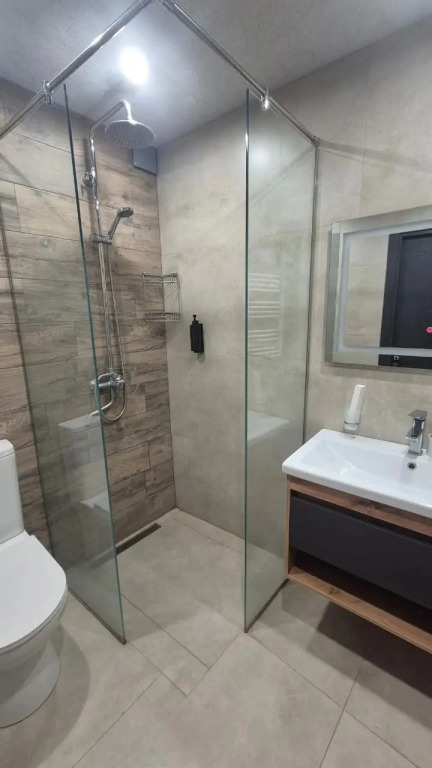 Relax Mineral Hotwater House
