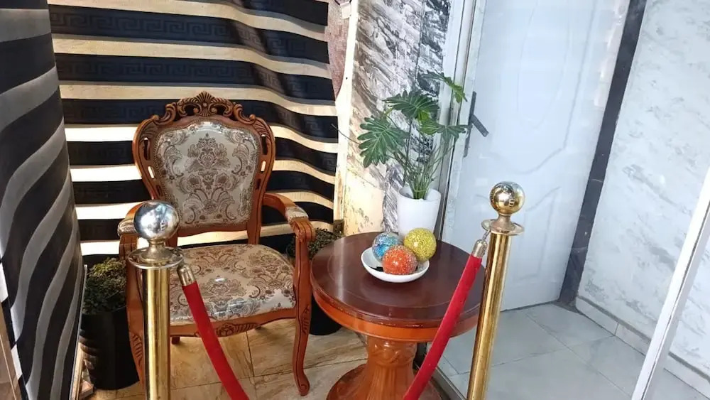 The Autograph Basics Hotel
