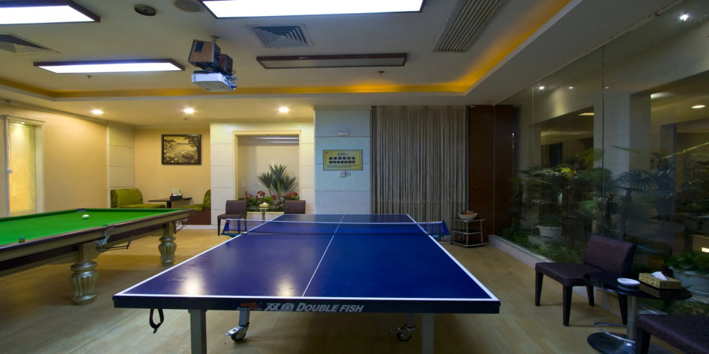 Shenzhen Kaili Hotel, Guomao Shopping Mall