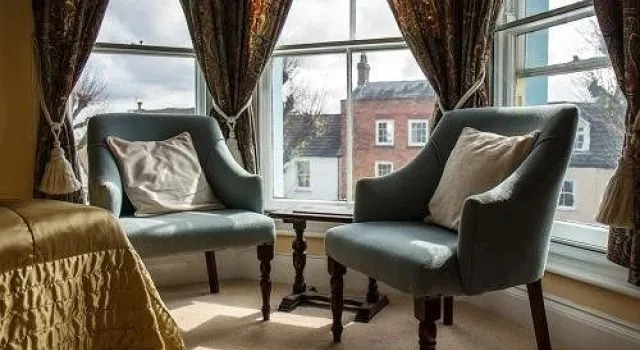 The Ship Inn - Self Catering Accommodation