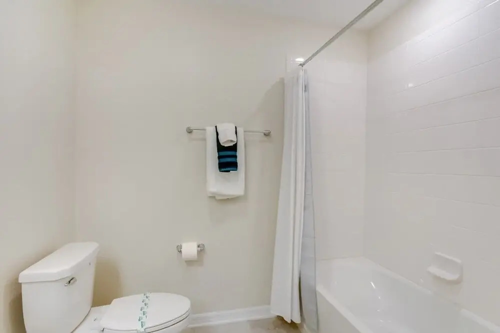 4721 Unit208 Amazing Story Lake Brand New Condo 3 Bedroom Townhouse by Redawning