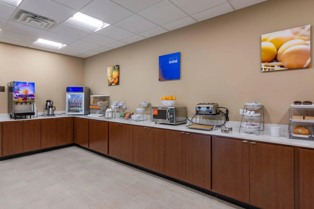 Comfort Inn & Suites Charlottesville Hollymead Town Center