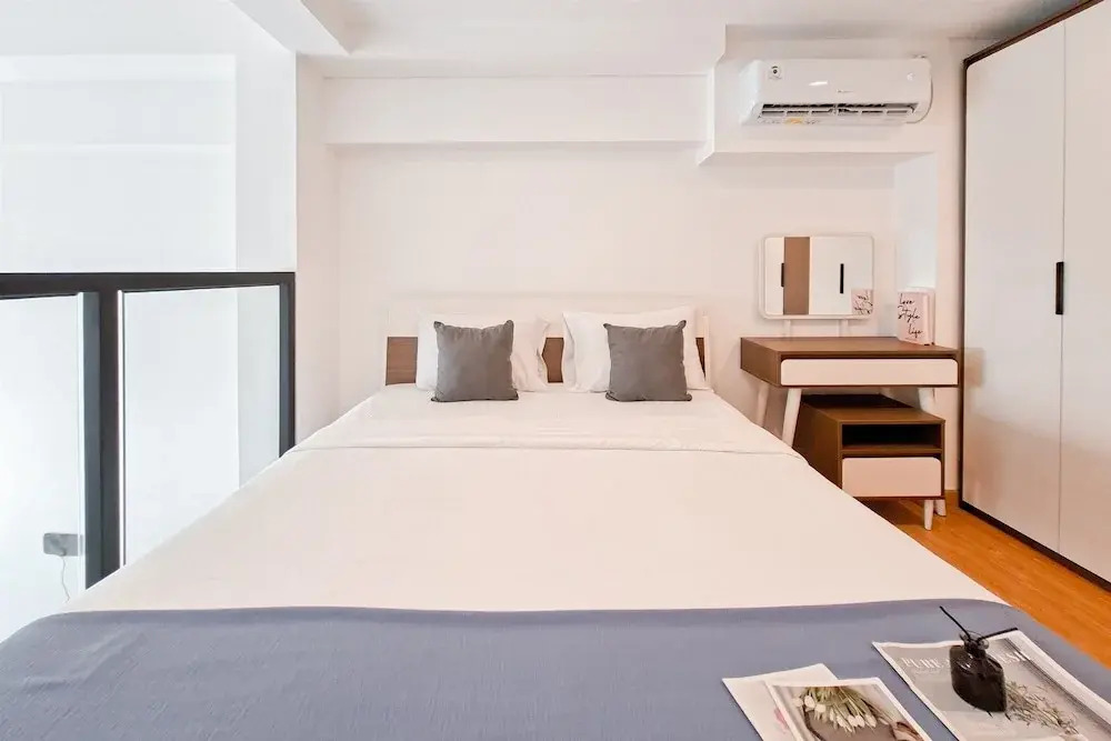 Studio Loft Kingland Avenue Apartment Near Living World Alam Sutera