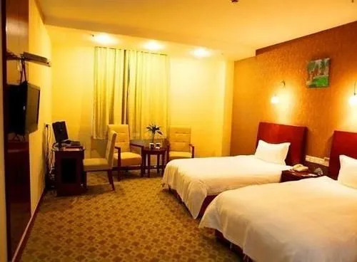 Greentree Inn Jining Railway Station Hotel