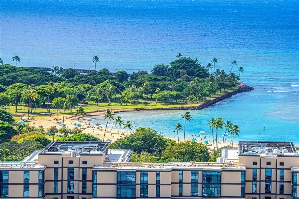 Sky Ala Moana 2907 1 Bedroom Condo by RedAwning