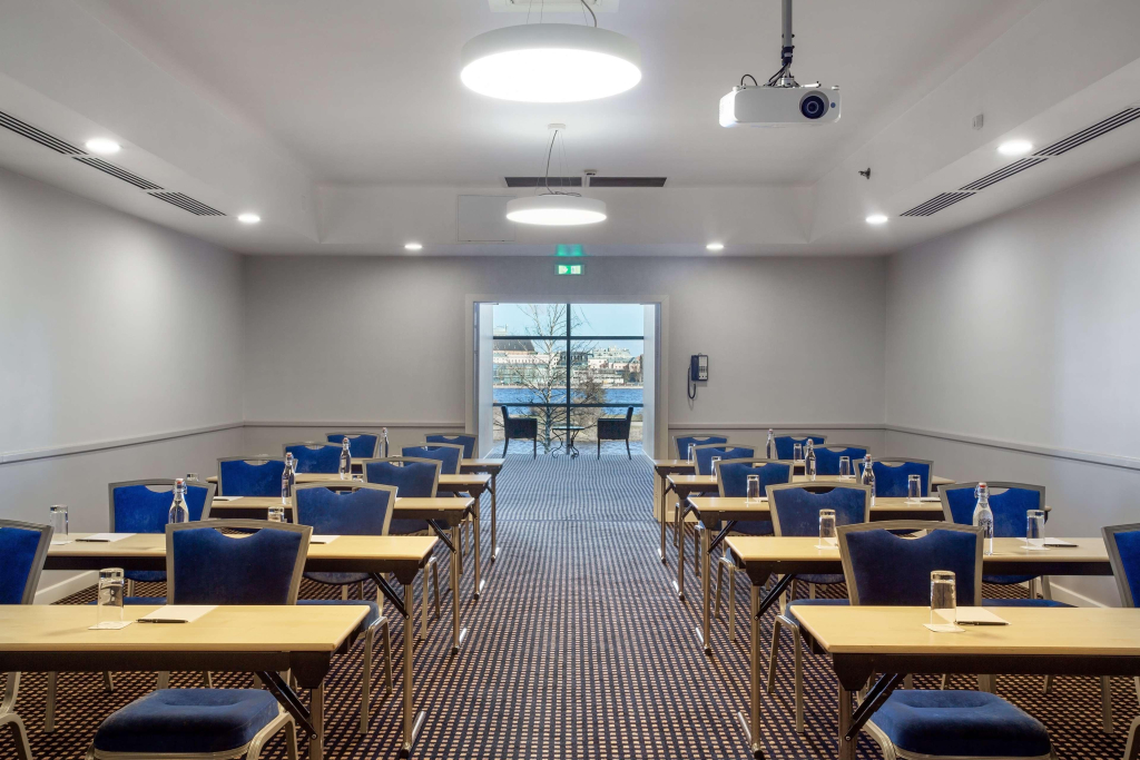 Отель Radisson Blu Daugava