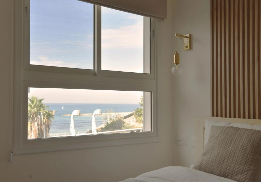 2BR Hayarkon Beach Front Holiday Suit
