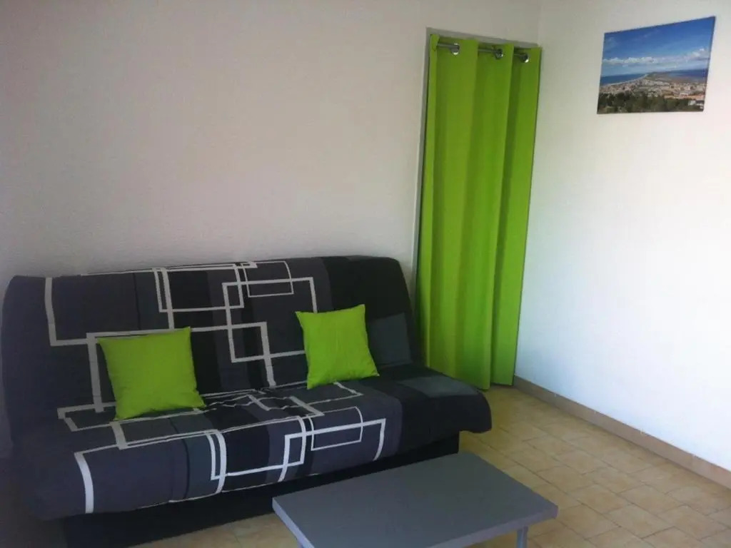 Appartement Sète, 2 pièces, 6 personnes - FR-1-338-63