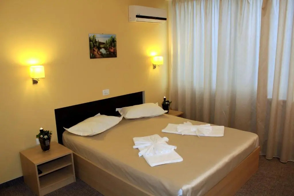 Hotel Flora