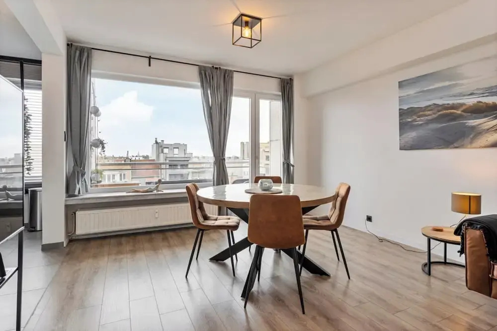 Apartment in Blankenberge near the Beach