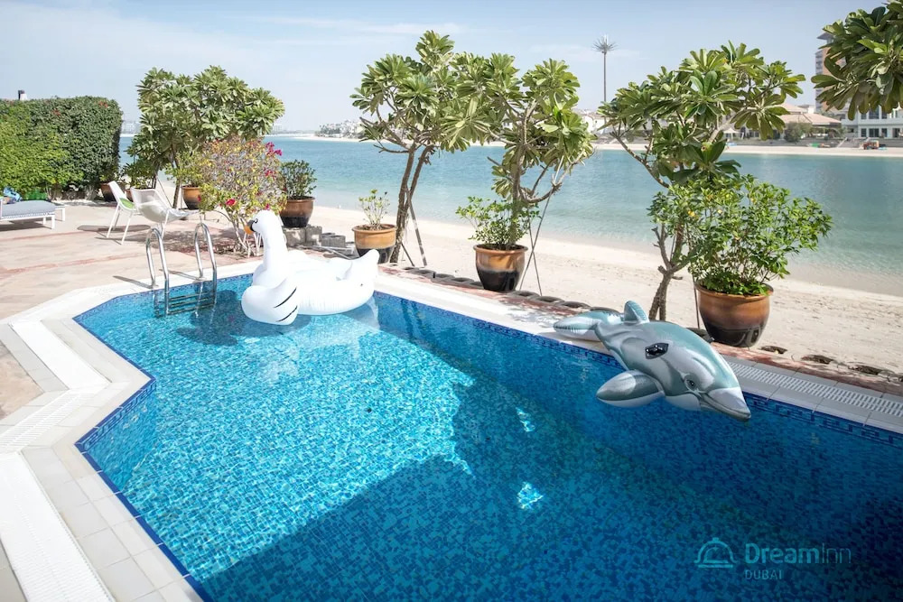 Dream Inn Dubai - Royal Palm Beach Villa