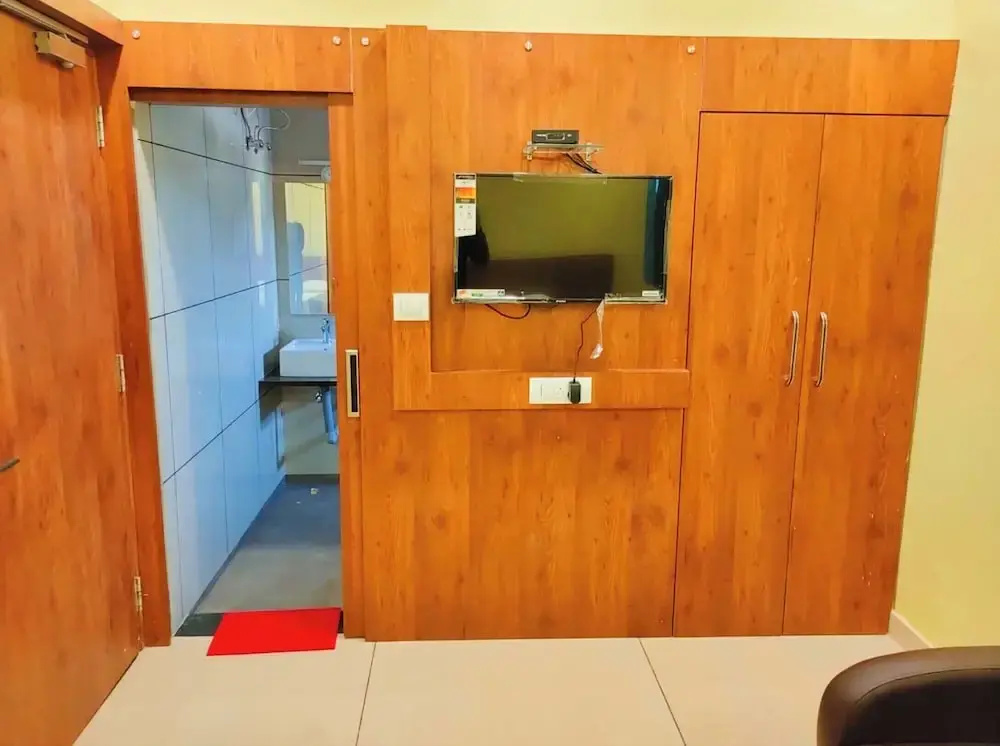 Hotel Bharati