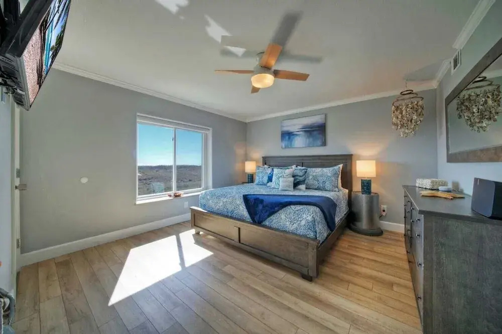 Beach Boardwalk, Gulf View, Pool, Tennis+pickleball Beach Please! by Avantstay