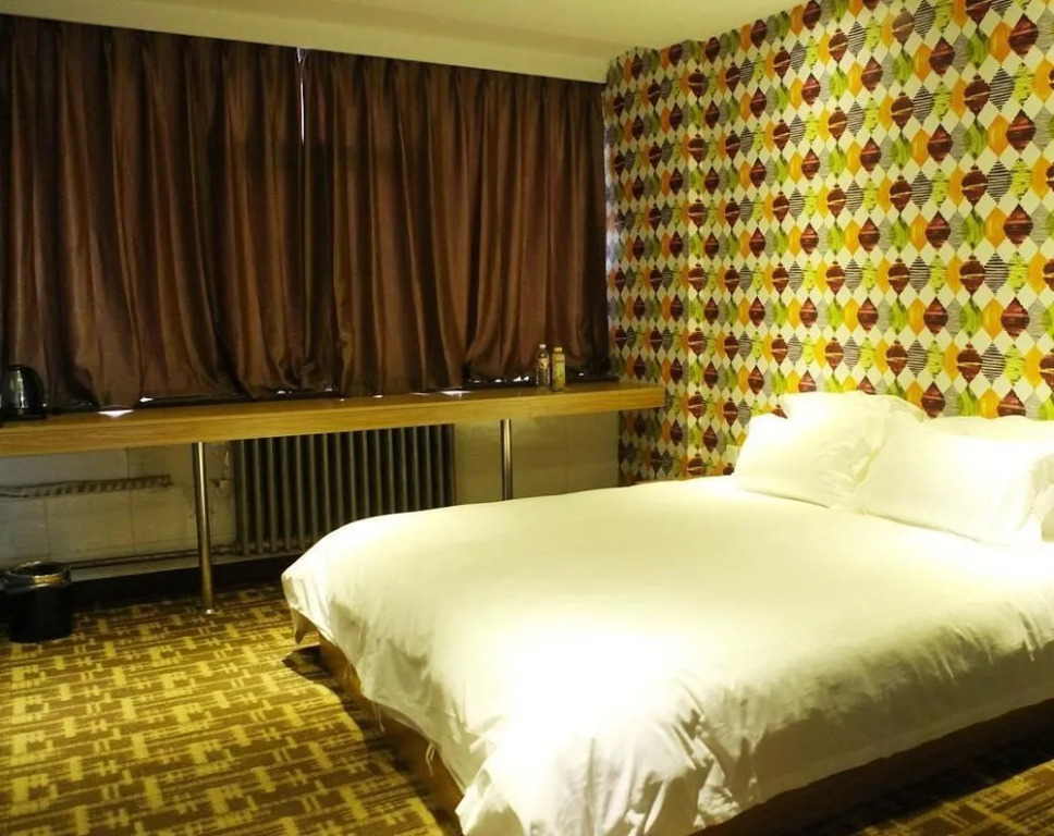 Jinzhou Holiday Hotel Yanji Juzi Street