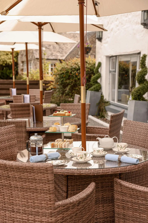 The Airds Hotel and Restaurant