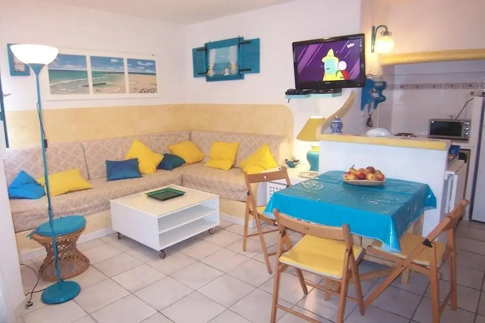 MINI VILLA ST CYPRIEN D25 Apartment 2