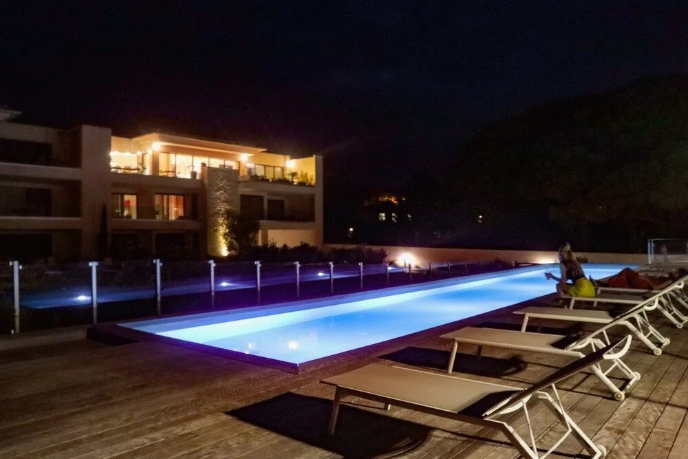 CALADEA Locations de Vacances 5 étoiles, piscine chauffée