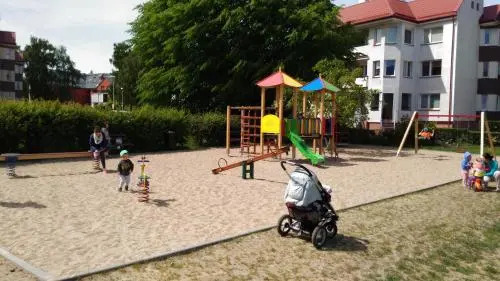 Apartament Riwiera dla 2 par i 2 dzieci, 300m od plaży