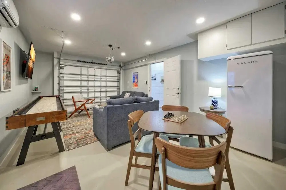 Beach Access Private Pool, Ping-pong, Firepit, Swings, & Views Tipsea Turtle