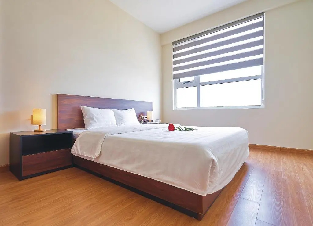 BunHomestay SPACIOUS 4 Bedroom CITY&SEA View 1 min walk to SEA