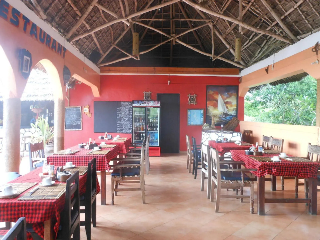 Mbuyuni Beach Village - Bungalows