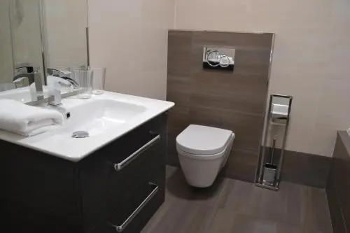 Luxury Modern Designed Oldtown Apartment