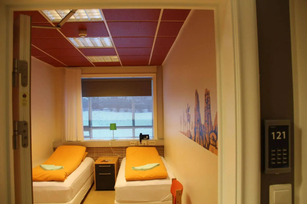Hostel B47