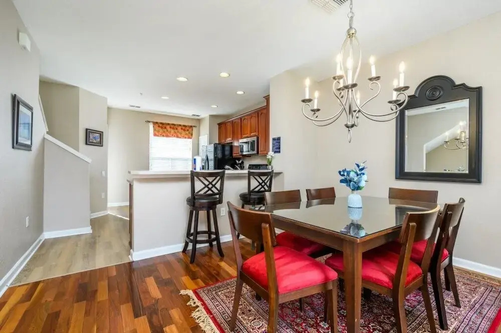 Gorgeous Vista Cay Town Home, Vista Cay - 4002