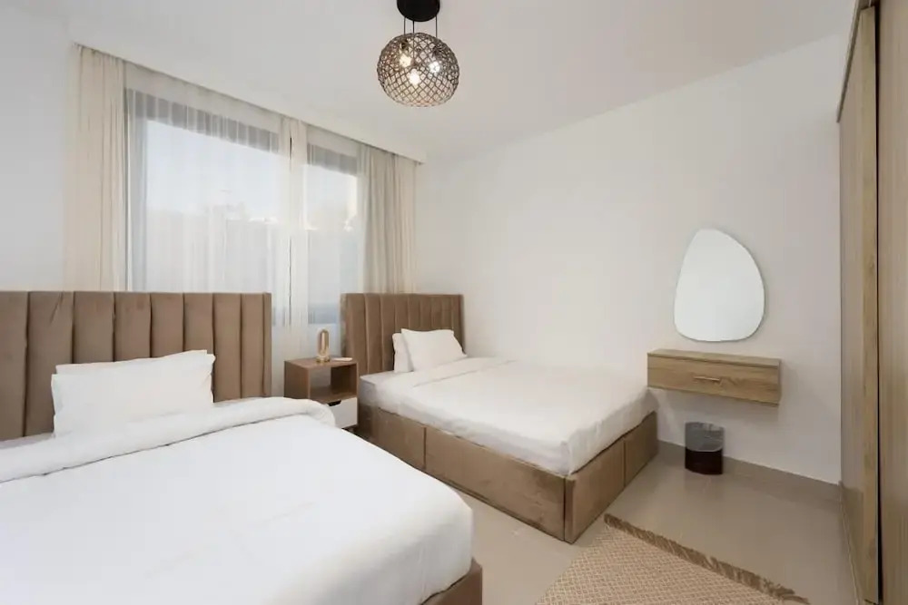 Vesta - Luxury APT - 2BR - G-cribs IV