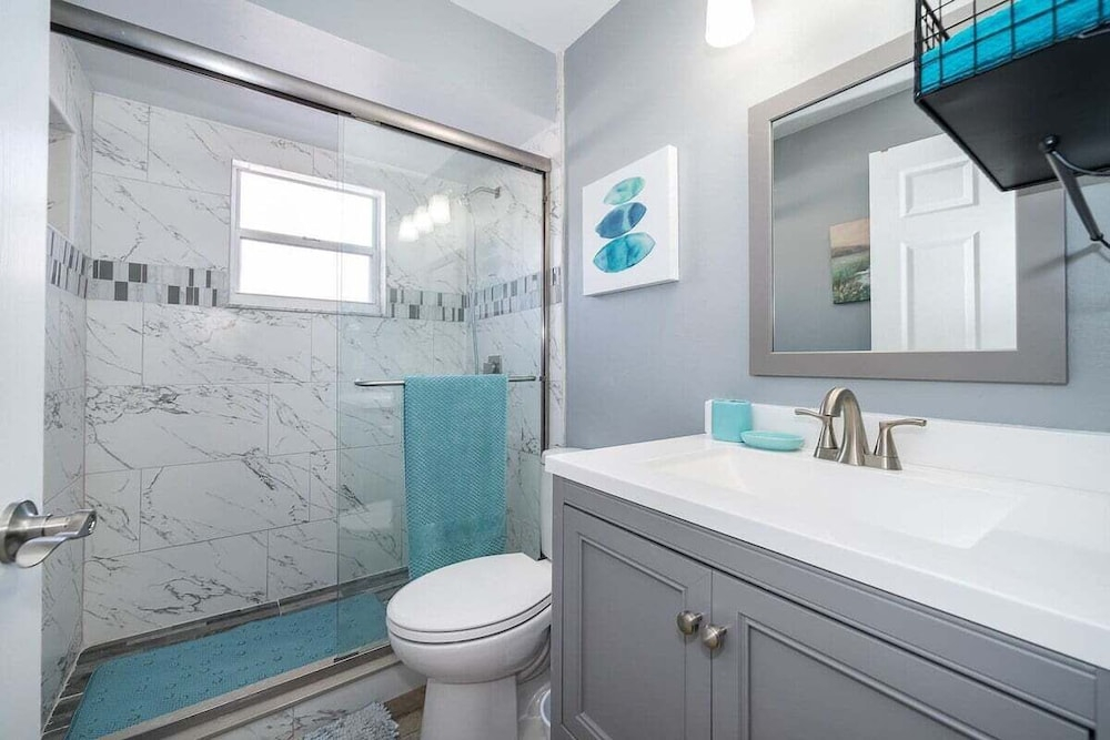 4820 Jamaica Lane 4bed