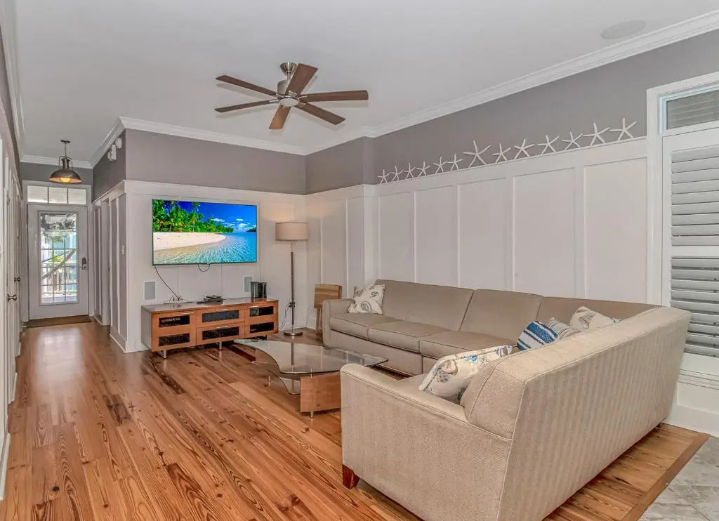 4722 Harmony Lane