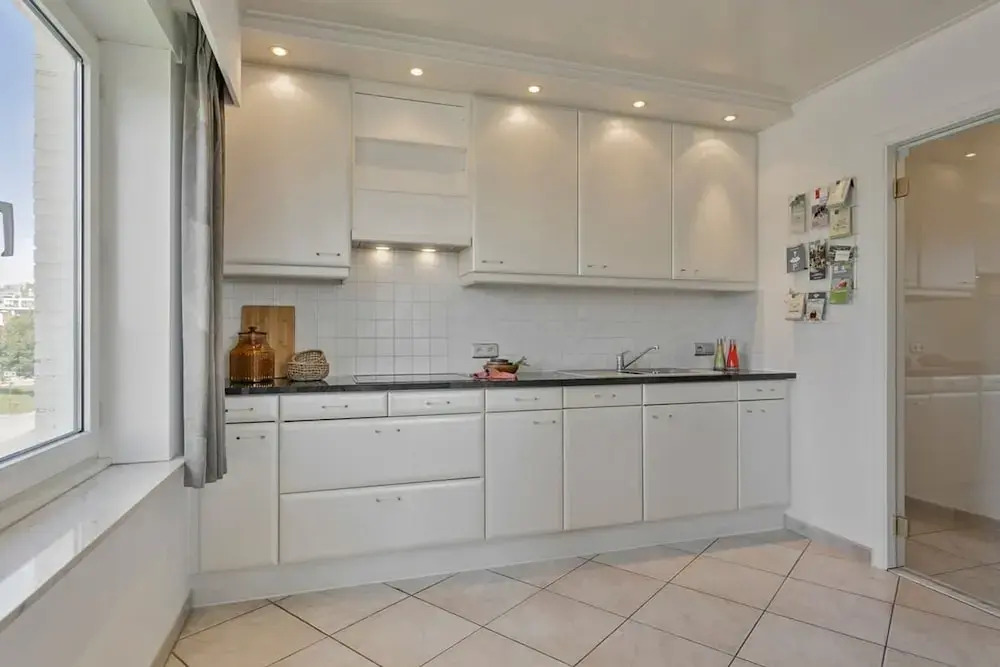 Charming Apartment Near the Beach