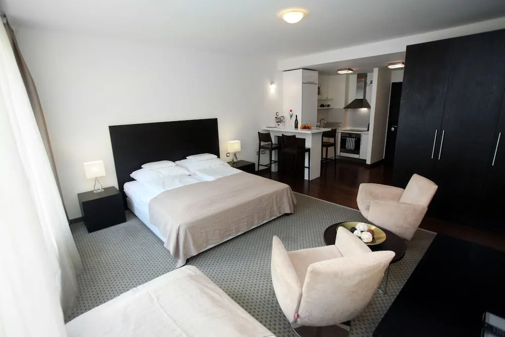 Dfive Apartments - Modern Wellness
