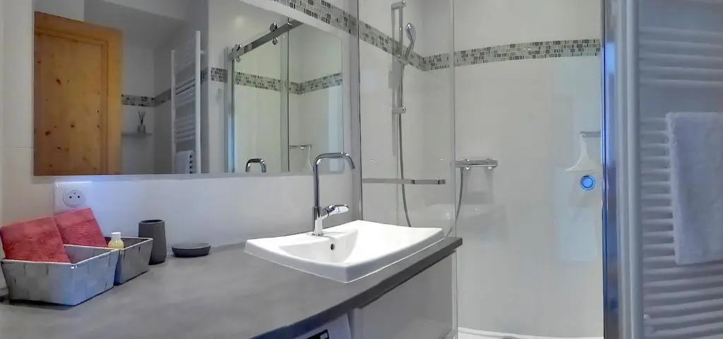 Appartement vue mer - 3 chambres - 6 Pers - Proche Palais Festivals & Plages