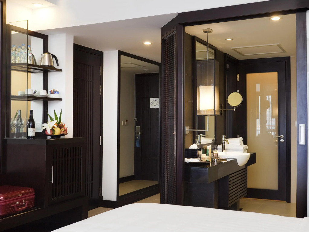 Novotel Ha Long Bay Hotel